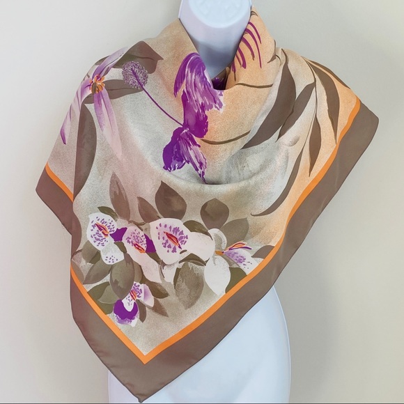 Large Square Flower Print Versatile Wear Vintage Scarf - Picture 5 of 9